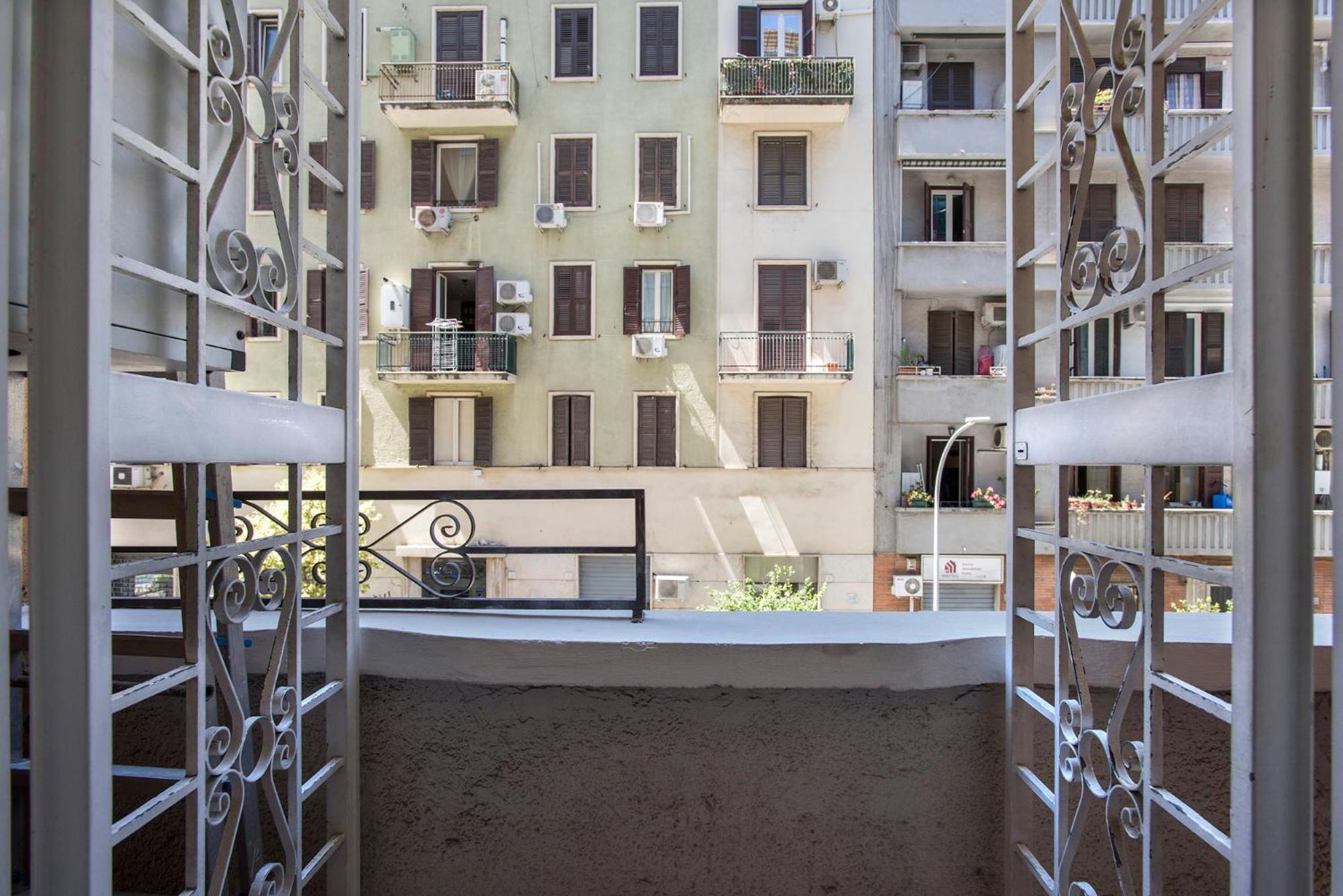 Appartement Appia Luxe - A Poche Fermate Del Centro à Rome Extérieur photo