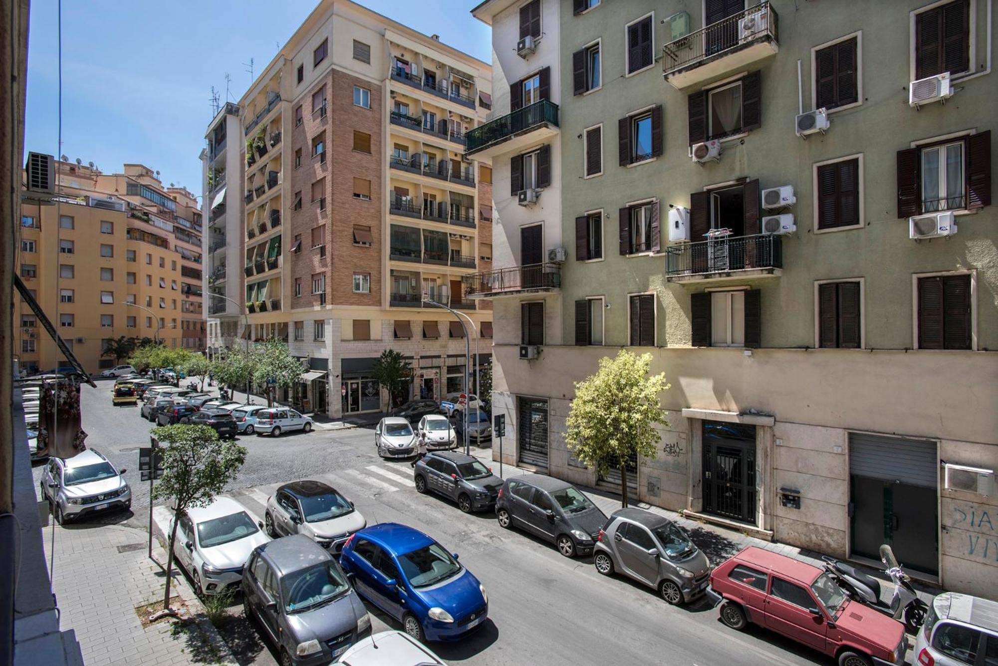 Appartement Appia Luxe - A Poche Fermate Del Centro à Rome Extérieur photo
